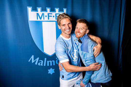 Malmö FF presenterar Jens Stryger Larsen som ny spelare