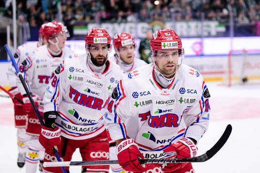 Timrås Emil Pettersson jublar