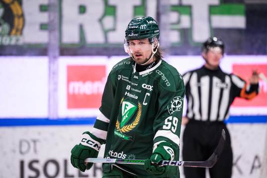 Färjestads Linus Johansson deppar