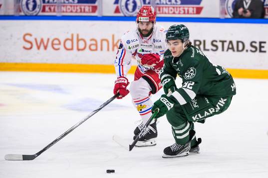 Timrås Per Svensson och Färjestads Liam Öhgren