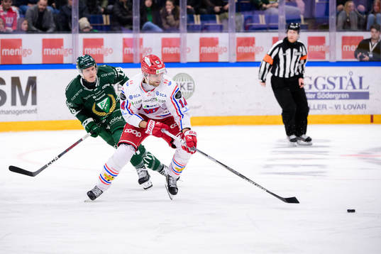 Färjestads Patrik Lundh och Timrås Emil Pettersson