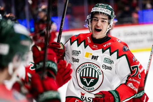 Frölundas David Edstrom jublar