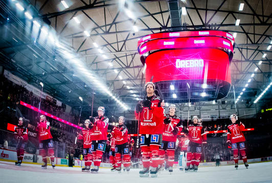 Örebros Mathias Bromé jublar