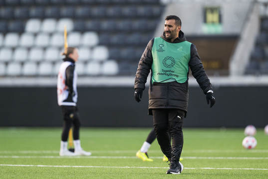 Head coach Mak Lind of Häcken