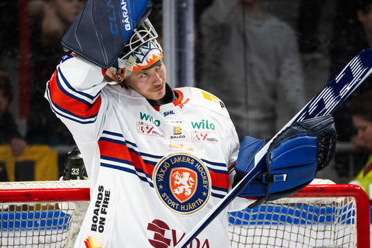 Växjös målvakt Emil Larmi