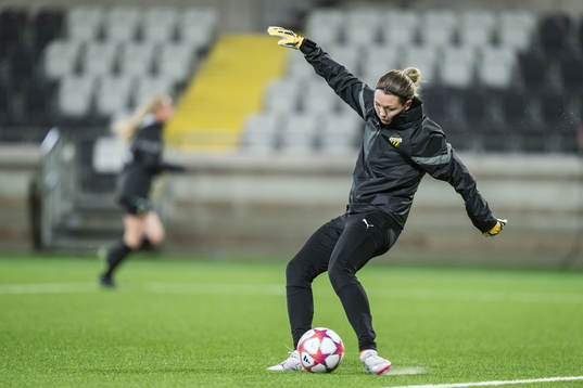 Goalkeeper Jennifer Falk of Häcken