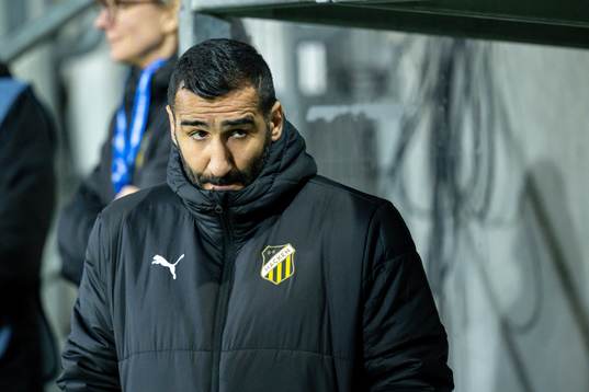 Head coach Mak Lind of Häcken
