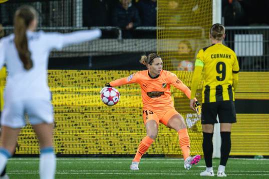 Goalkeeper Jennifer Falk of Häcken
