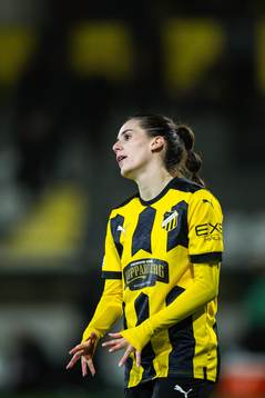 Clarissa Larisey of Häcken looks dejected