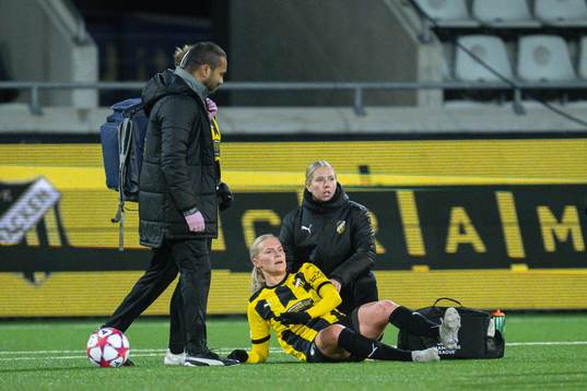 Josefine Rybrink of Häcken in pain