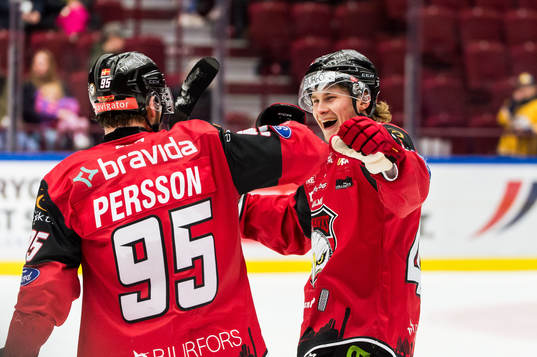 Malmö Redhawks Lauri Pajuniemi jublar