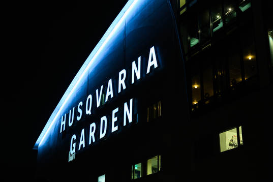 Exteriör av Husqvarna Garden innan ishockeymatchen i SHL