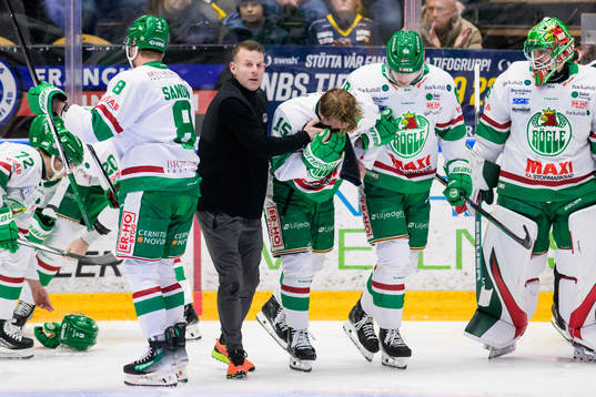 Rögles Simon Ryfors har ont