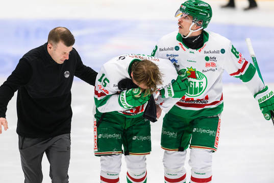 Rögles Simon Ryfors har ont