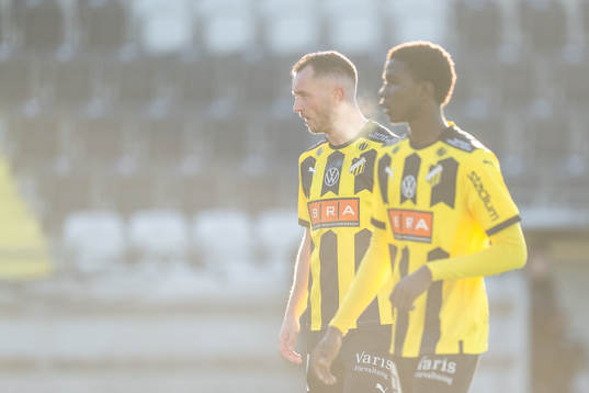 Häckens Even Hovland och Abdoulaye Faye