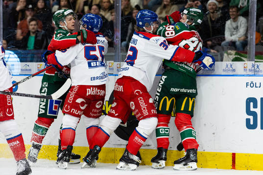 Frölundas Max Friberg och Malte Strömwall mot Oskarshamns