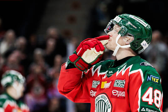 Frölundas Carl Klingberg jublar
