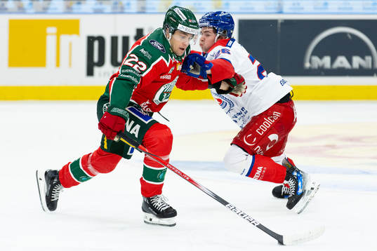 Frölundas Linus Nässen och Oskarshamns Lukas Pilö