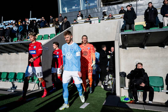 Malmö FFs Anders Christiansen och målvakt Johan Dahlin