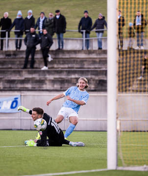Malmö FFs Sebastian Nanasi och Silkeborgs Jacob Pryts