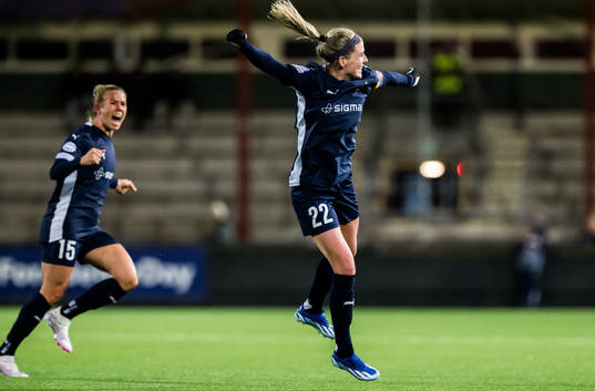 Olivia Schough of FC Rosengård celebrates