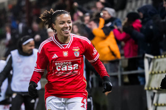 Marie Alidou of Benfica celebrates