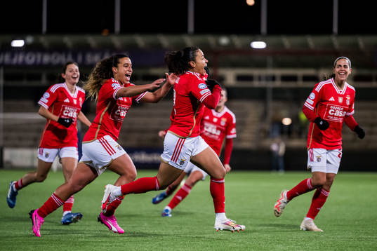 Andreia Norton and Marie Alidou of Benfica celebrates