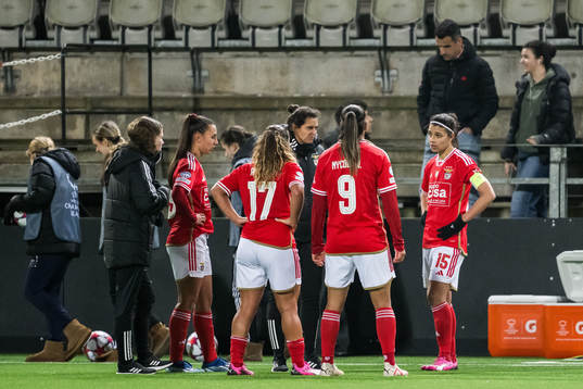Andreia Norton, Nycole Raysla and Carole Costa of Benfica