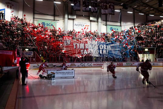 Timråklacken med tifo