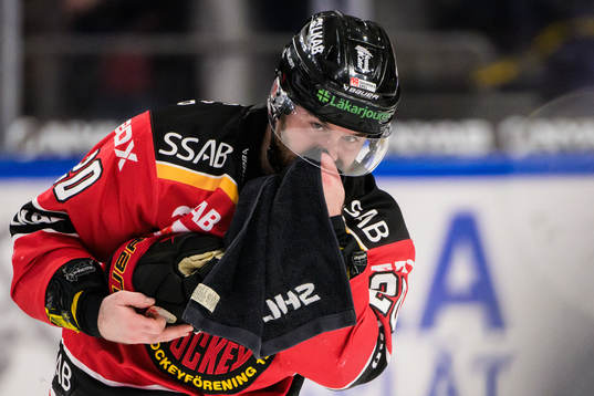 Luleås Jack Connolly har ont