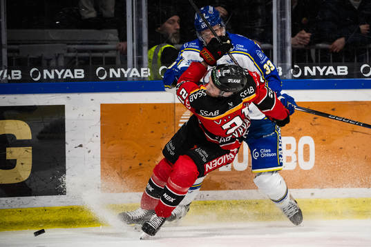 Leksands Eddie Larsson och Luleås Juhani Tyrväinen