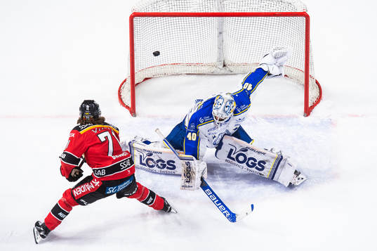 Luleås Adam Brodecki sätter avgörande straff till 4-3