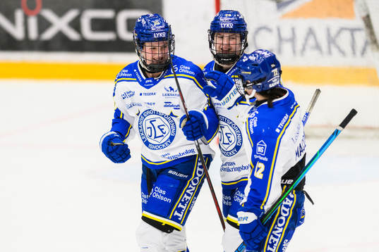 Leksands Tatum Amy jublar