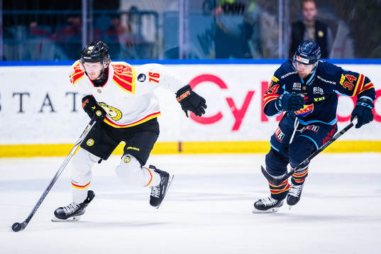 Brynäs Oskar Kvist och Djurgårdens Daniel Brodin