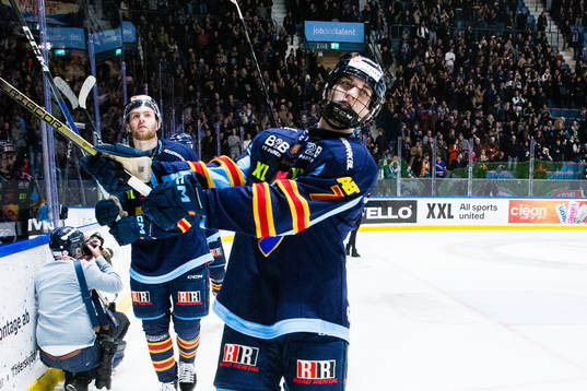 Djurgårdens Victor Eklund jublar