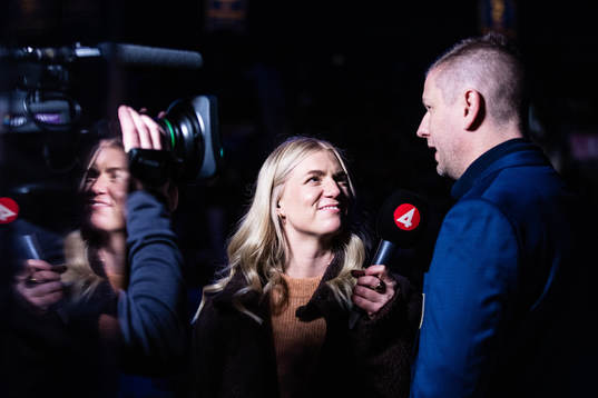 TV4 s Kajsa Kalméus intervjuar Djurgårdens tränare