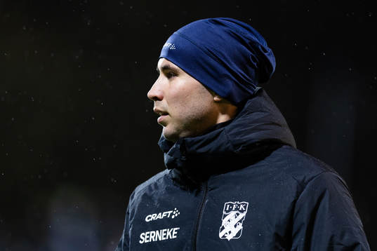 IFK Göteborgs Anders Trondsen innan träningsmatchen i