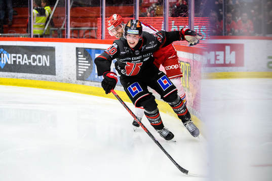 Örebros Elias Ekström