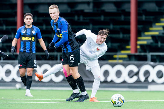 HB Køges Janus Seehusen och Kalmars Kevin Jensen