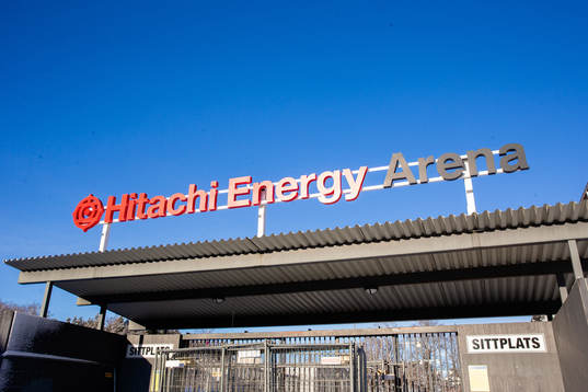 En skylt på entrén till Hitachi Energy Arena