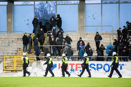 Bläddra bland fler bilder av Fotboll, Träningsmatch, Västerås SK - Djurgården