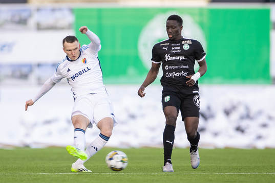 Djurgårdens Piotr Johansson och Västerås SKs Ibrahim
