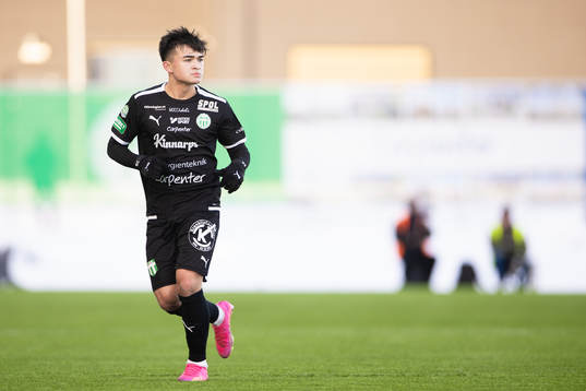 Västerås SKs Alexander Thongla-Iad Warneryd