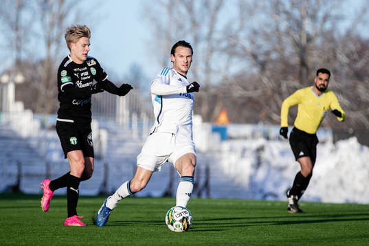 Västerås SKs Marcus Linday och Djurgårdens Albin Ekdal