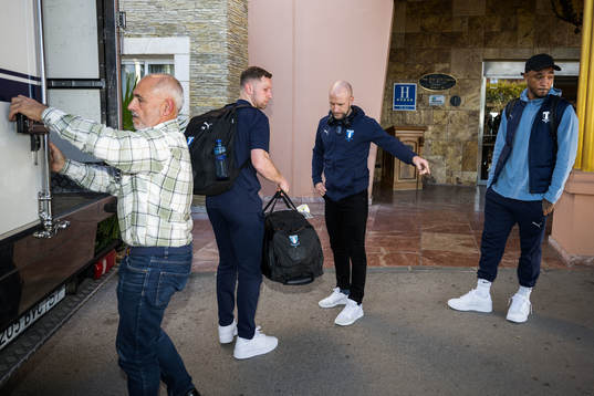 Malmö FFs tränare Henrik Rydström och Derek Cornelius