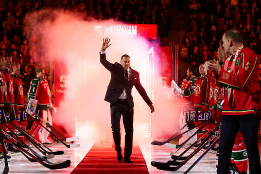 under ishockeymatchen i SHL mellan Frölunda och HV71