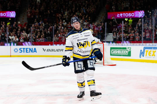 HV71s Victor Sjöholm deppar