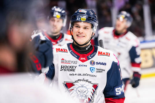Linköpings Arvid Costmar jublar