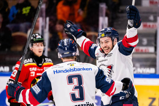 Linköpings Ty Rattie jublar