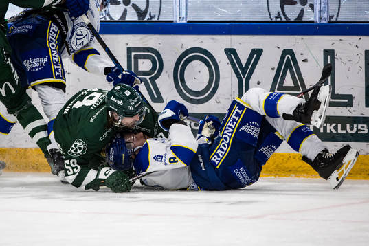 Färjestads Linus Johansson och Leksands Matt Caito
